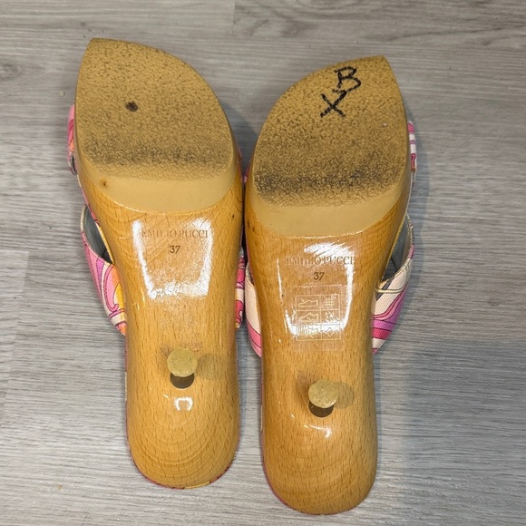 Vintage Emilio Pucci Vibrant Pink and Cream Sandals sz 37 - Picture 3 of 5